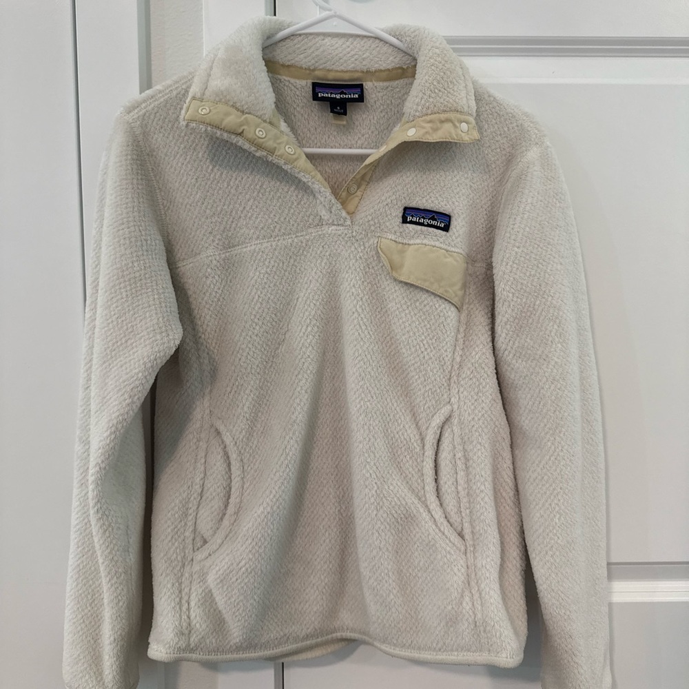 Patagonia Beige Fleece Snap-T Pullover